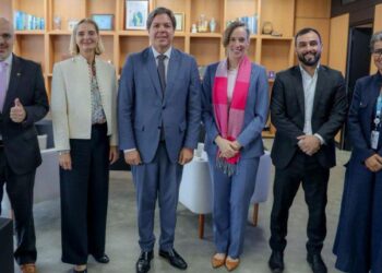 Brasil avança para implantar TV 3.0 com financiamento de US$ 500 milhões do BID e Banco Mundial