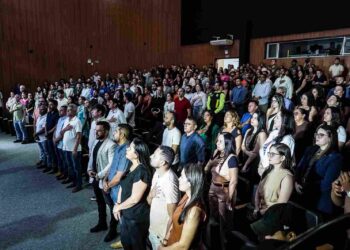 Prefeitura de Parauapebas realiza coletiva de imprensa sobre prestação de contas do exercício de 2025 e planejamento estratégico