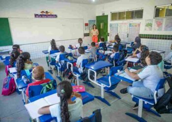 Parauapebas fortalece ações contra a evasão escolar com criação de Comitê Intersetorial