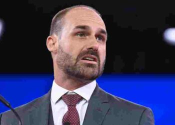 Novo racha bolsonarista tem briga com Nikolas, e Michelle fritando ‘bananinha’