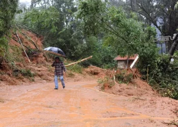 Chuvas deixam mais de 20 mortos em Minas Gerais, 16 só em Juiz de Fora