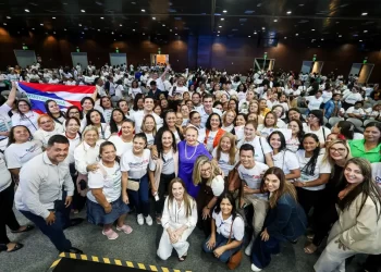 Governo do Pará entrega 2 mil certificados do Programa QualificaTur