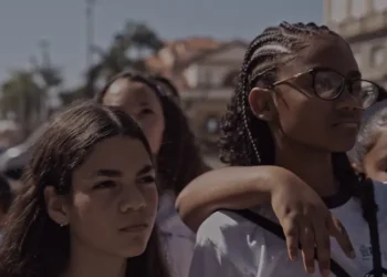 Cine Líbero Luxardo estreia ‘A Hora do Recreio’ premiado documentário sobre a educação no Brasil