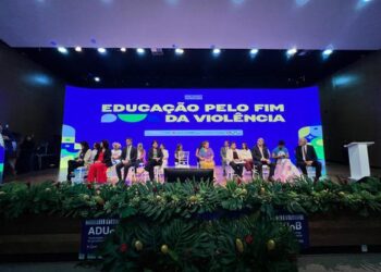 CAPES participa de esforço para combater violência contra mulheres nas instituições de ensino