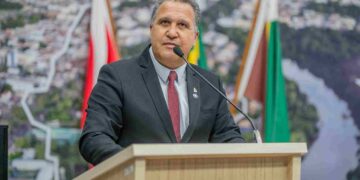 Anderson Moratorio exige transparência sobre mortalidade materna em Parauapebas e suspensão de repasses ao Terceiro Setor   