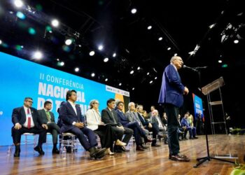 “Há uma tendência mundial de redução de jornada de trabalho”, diz Alckmin na Conferência do Trabalho