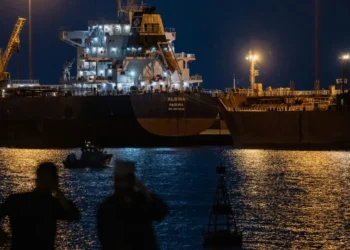 Israel mata comandante iraniano ligado ao Estreito de Ormuz, diz jornal