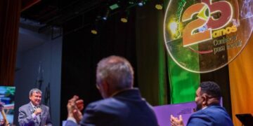 Acesso a 46 programas federais, CadÚnico completa 25 anos com evento no DF