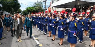 Governadora Hana Ghassan cita avanços na segurança e reforço do efetivo na celebração de Tiradentes, patrono da PM