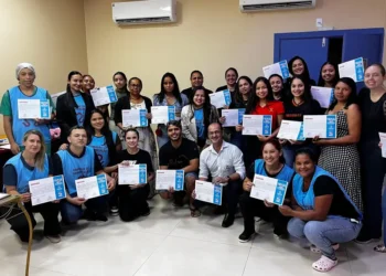 Hospital de Castelo dos Sonhos fortalece prevenção em saúde na escola com treinamento da Lei Lucas