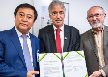 Governo firma acordo com a China para desenvolver capacidade nacional de IA