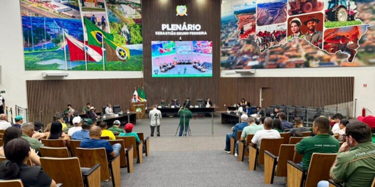 Obras, mobilidade e regularização de dívidas pautam a 13ª Sessão de 2026