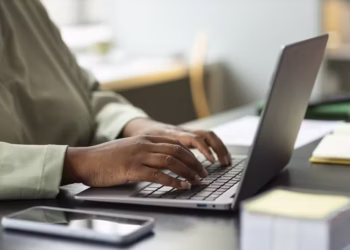 Vagas de emprego: prefeitura de Marabá abre processo seletivo com salários de até R$ 3.516,21