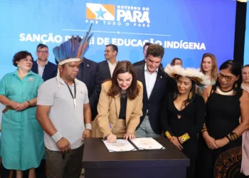 Governadora Hana Ghassan sanciona lei inédita da Educação Escolar Indígena no Pará