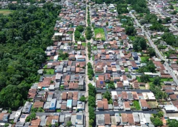 Programa ‘Asfalto por Todo o Pará’ acelera em Belém com obras em 44 ruas dos bairros Coqueiro, Tapanã e Tenoné
