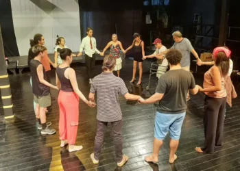 FCP está com inscrições abertas para oficinas de teatro musical e confecção de boi bumbá no Curro Velho, entre outras