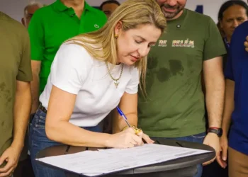 Governo do Pará assina ordem de serviço para construção de sistema de abastecimento de água em Cotijuba