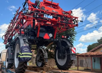 Sefa apreende máquina agrícola avaliada em quase R$ 1 milhão, no município de Dom Eliseu