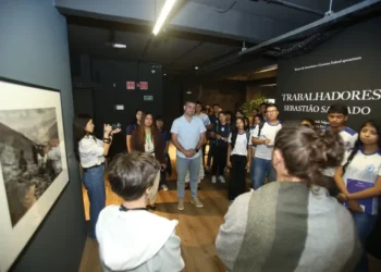 Seduc celebra Termo de Cooperação Técnica com o Banco da Amazônia para ações culturais e artísticas de estudantes da rede pública