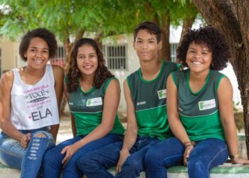 IDHM do Brasil sobe para 0,805 e País alcança nível histórico de desenvolvimento humano