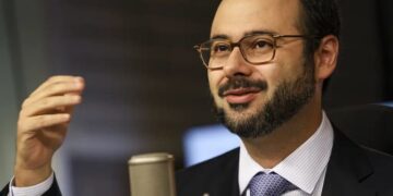 Economia brasileira está preparada para o fim da escala 6×1, afirma ministro