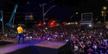 Parauapebas celebra 38 anos com segunda noite de festa marcada por emoção, alegria e grande participação popular