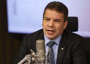 Brasil Contra o Crime Organizado vai cortar conexão vinda dos presídios, diz Wellington