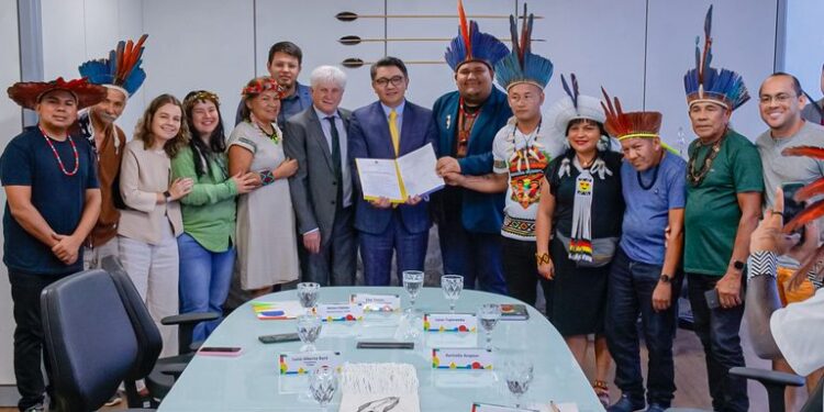 Eloy Terena oficializa o Fórum Regional Territórios Ancestrais do Tapajós