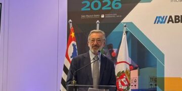 ‘Sem política industrial, Brasil não avança na geração de emprego e renda’, afirma Márcio Elias Rosa