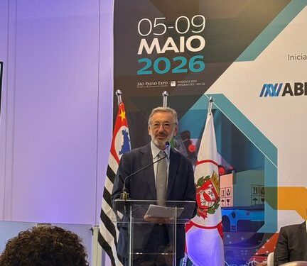 ‘Sem política industrial, Brasil não avança na geração de emprego e renda’, afirma Márcio Elias Rosa