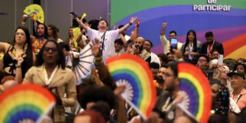 No Dia de Enfrentamento à LGBTQIAfobia, o Governo do Brasil reafirma direito a vida e dignidade