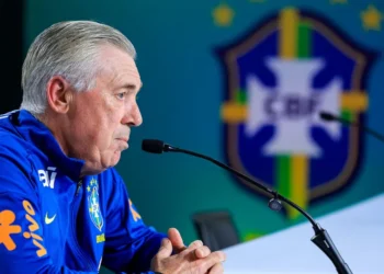 Seleção chega à Granja Comary com Neymar para abrir os trabalhos ‘sem mágica’ de Ancelotti