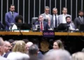 Câmara aprova em primeiro turno PEC que acaba com escala 6×1 e reduz jornada para 40 horas
