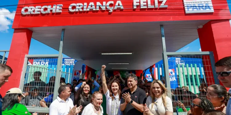 Governadora Hana Ghassan entrega creche e benefícios do “Bora Estudar” a Curralinho