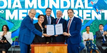 Lula afirma que Brasil ganha maior credibilidade no mundo para a questão ambiental
