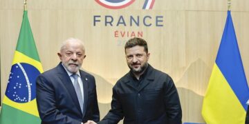 Lula e Zelensky se reúnem e conversam sobre caminhos para o fim do conflito Ucrânia e Rússia