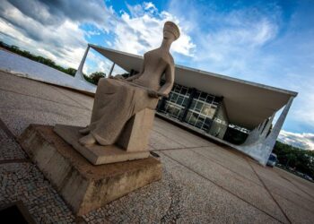 AGU garante Estado brasileiro em caso Rumble/Trump e impede julgamento de ministro à revelia