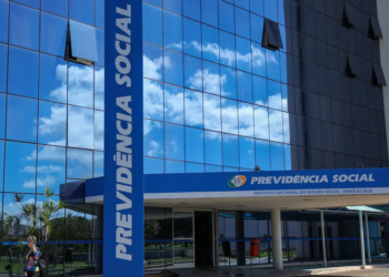 Governo reduz prazo para inclusão de processos em programa que acelera análises do INSS
