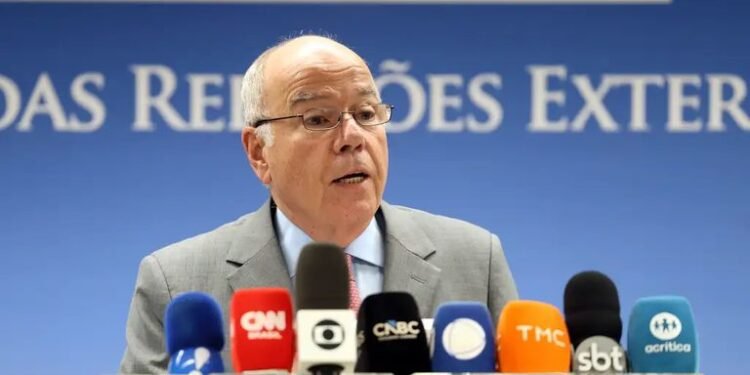 Aplicação de tarifas dos EUA não tem lastro na realidade, afirma chanceler brasileiro